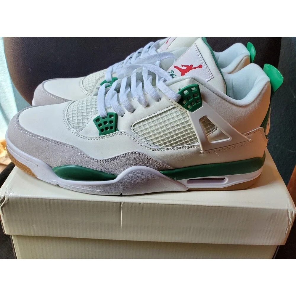 Nike SB x Air Jordan 4 Retro Pine Green. Size 12